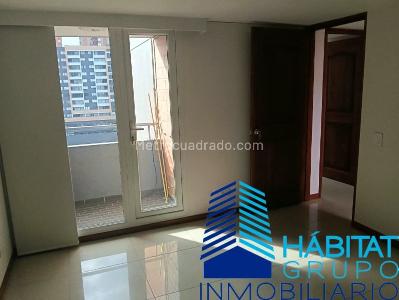 Apartamento de 3 alcobas en arriendo en Los Colores, Medellín, 94 m² · foto 13 de 20
