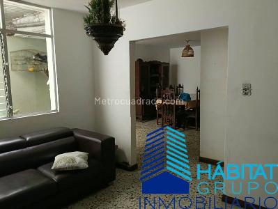 Casa de 4 alcobas en venta en Los Colores, Medellín, 157 m² · foto 7 de 20