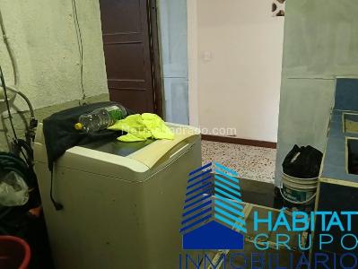 Casa de 4 alcobas en venta en Los Colores, Medellín, 157 m² · foto 9 de 20