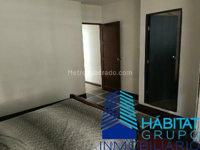 Casa de 4 alcobas en venta en Los Colores, Medellín, 157 m² · foto 14 de 20