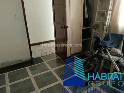 Casa de 4 alcobas en venta en Los Colores, Medellín, 157 m² · foto 19 de 20