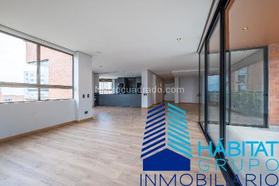 Apartamento de 2 alcobas en venta en El Poblado, Medellín, 211 m² · foto 4 de 20