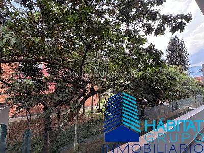 Apartamento en venta en Laureles, Medellín · foto 11 de 20