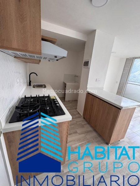 Spacious 2BR Apartment in Santa Ana, Bello