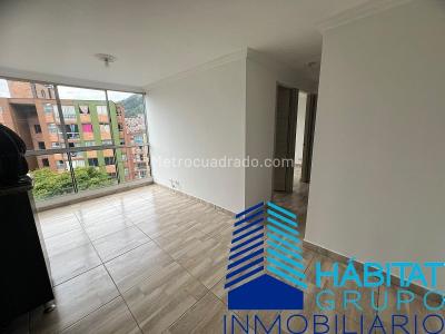 Apartamento de 2 alcobas en arriendo en Loreto, Medellín, 41 m² · foto 5 de 17