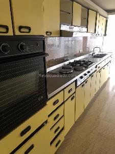 Casa de 5 alcobas en venta en Las Villas, Bogotá, 385 m² · foto 3 de 14