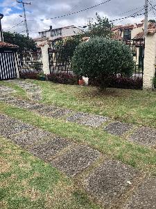 Casa de 5 alcobas en venta en Las Villas, Bogotá, 385 m² · foto 14 de 14