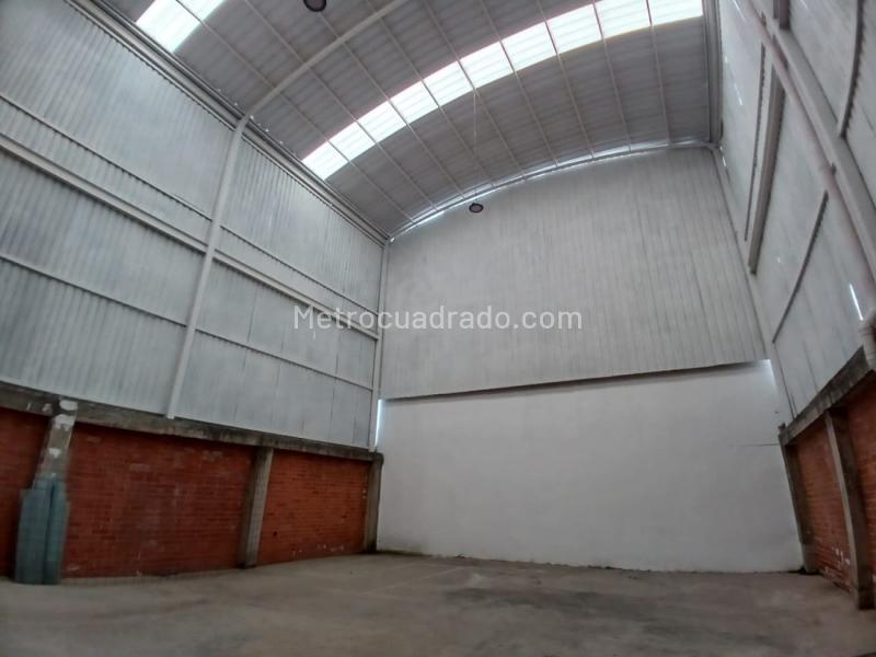 Edificio de Apartamentos en Arriendo, Toberin, Bogotá D.C. - Widok 3