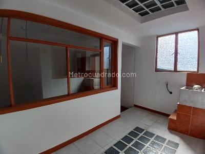 Casa de 5 alcobas en venta en Florida Blanca, Bogotá, 350 m² · foto 17 de 20