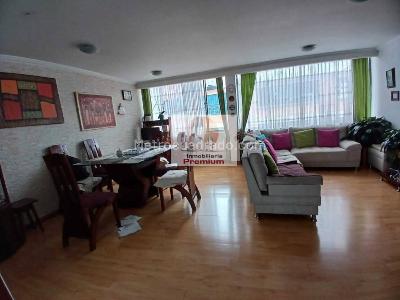 Casa de 5 alcobas en venta en Villa Maria, Bogotá, 418 m² · foto 3 de 20