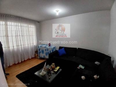 Casa de 5 alcobas en venta en Villa Maria, Bogotá, 418 m² · foto 8 de 20