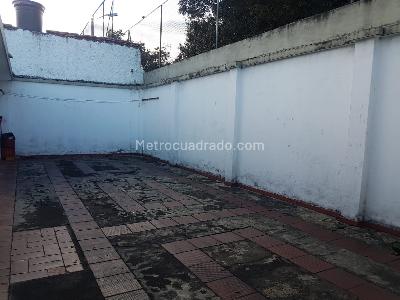 Casa de 5 alcobas en venta en Niza Norte, Bogotá, 327 m² · foto 14 de 20