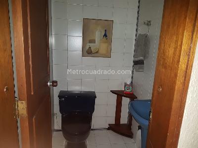 Casa de 5 alcobas en venta en Niza Norte, Bogotá, 327 m² · foto 19 de 20