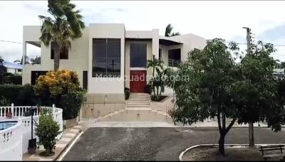 Casa de 5 alcobas en venta en Lagos Del Peñon, Girardot, 1050 m² · foto 6 de 15