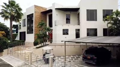 Casa de 5 alcobas en venta en Lagos Del Peñon, Girardot, 1050 m² · foto 9 de 15