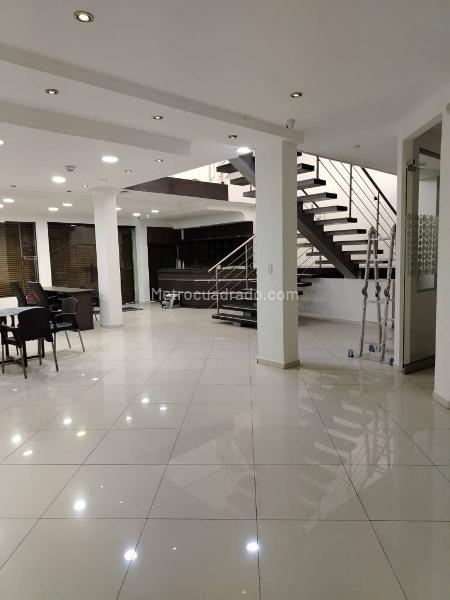 Edificio de Apartamentos en Arriendo, Cedritos, Bogotá D.C., Bogotá D.C.
