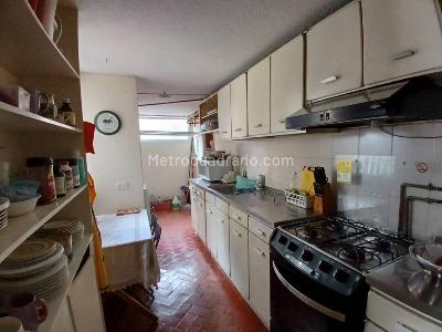 Apartamento en venta en Las Villas, Bogotá · foto 8 de 11