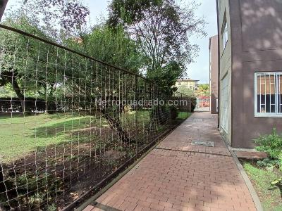 Apartamento en venta en Las Villas, Bogotá · foto 10 de 11