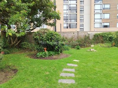 Casa de 4 alcobas en venta en Niza Suba, Bogotá, 228 m² · foto 10 de 11