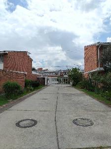 Casa de 4 alcobas en venta en Niza Suba, Bogotá, 228 m² · foto 8 de 11