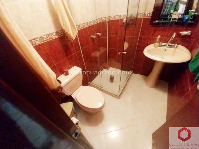 Casa de 5 alcobas en venta en Florida Nueva, Medellín, 244 m² · foto 12 de 15