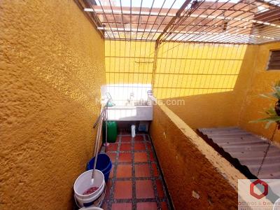Casa de 5 alcobas en venta en Florida Nueva, Medellín, 244 m² · foto 14 de 15