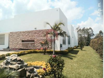Casa de 5 alcobas en venta en Llanogrande, Rionegro, 350 m² · foto 3 de 20