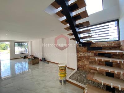 Casa de 4 alcobas en venta en El Porvenir, Rionegro, 270 m² · foto 5 de 20