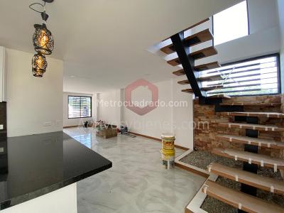 Casa de 4 alcobas en venta en El Porvenir, Rionegro, 270 m² · foto 7 de 20