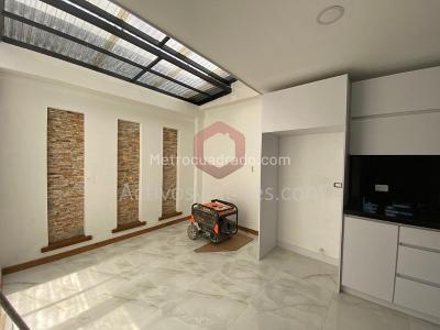 Casa de 4 alcobas en venta en El Porvenir, Rionegro, 270 m² · foto 8 de 20
