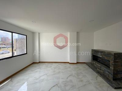 Casa de 4 alcobas en venta en El Porvenir, Rionegro, 270 m² · foto 17 de 20