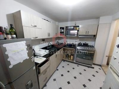 Casa de 4 alcobas en venta en Obrero, Envigado, 106 m² · foto 4 de 10