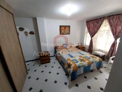 Casa de 4 alcobas en venta en Obrero, Envigado, 106 m² · foto 5 de 10