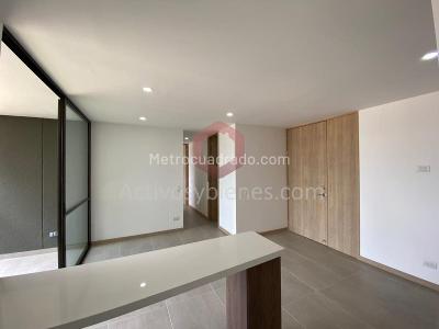 Apartamento de 2 alcobas en venta en Llanogrande, Rionegro, 68 m² · foto 6 de 18