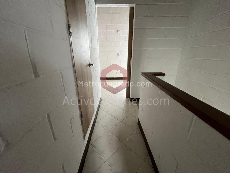 Casa Amplia de 4 Alcobas en Buenos Aires - 8