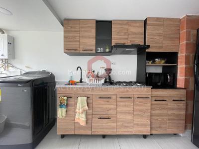 Apartamento de 2 alcobas en venta en Fontibon, Rionegro, 58 m² · foto 3 de 10