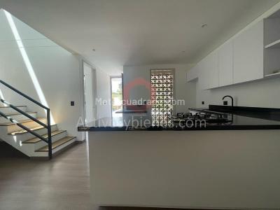 Casa de 4 alcobas en venta en Vereda Galicia, Rionegro, 182 m² · foto 4 de 20