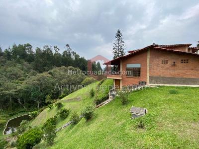 Casa de 3 alcobas en venta en Aeropuerto, Rionegro · foto 4 de 20