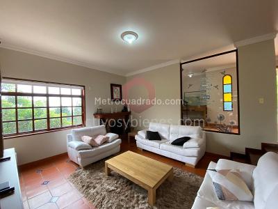 Casa de 3 alcobas en venta en Aeropuerto, Rionegro · foto 11 de 20