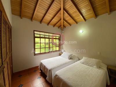 Casa de 3 alcobas en venta en Aeropuerto, Rionegro · foto 17 de 20