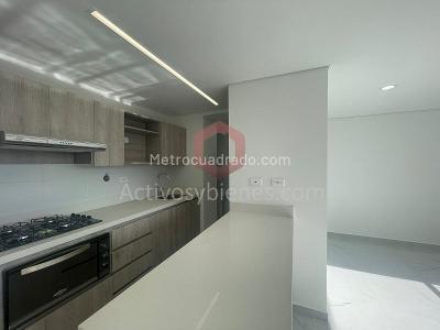 Apartamento de 3 alcobas en venta en San Antonio De Pereira, Rionegro, 75 m² · foto 2 de 16