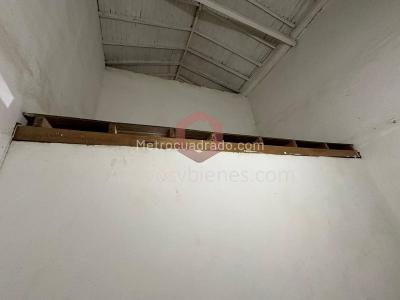 Casa de 5 alcobas en venta en La America, Medellín, 496 m² · foto 17 de 20