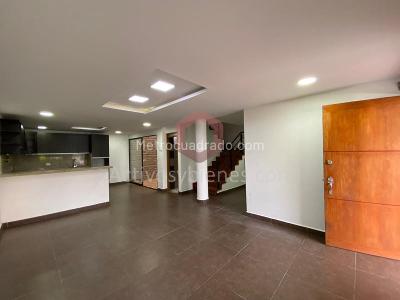 Casa de 4 alcobas en venta en El Porvenir, Rionegro, 180 m² · foto 2 de 18