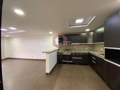 Casa de 4 alcobas en venta en El Porvenir, Rionegro, 180 m² · foto 5 de 18