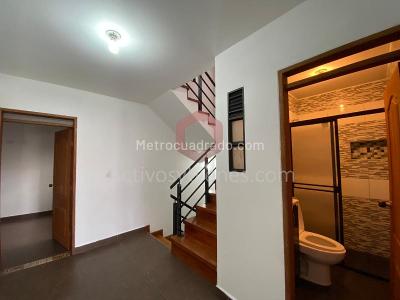 Casa de 4 alcobas en venta en El Porvenir, Rionegro, 180 m² · foto 10 de 18