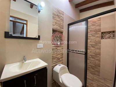Casa de 4 alcobas en venta en El Porvenir, Rionegro, 180 m² · foto 17 de 18