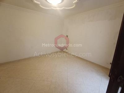 Casa en arriendo en Santa Teresita, Medellín · foto 7 de 14