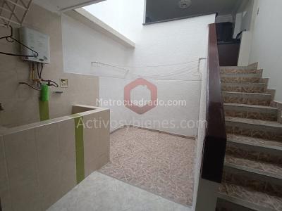 Casa en arriendo en Santa Teresita, Medellín · foto 10 de 14