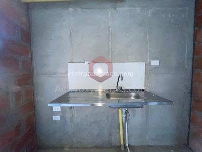 Apartamento de 3 alcobas en venta en El Porvenir, Rionegro, 54 m² · foto 4 de 12