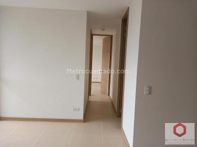 Apartamento de 3 alcobas en venta en Llanogrande, Rionegro, 80 m² · foto 3 de 6